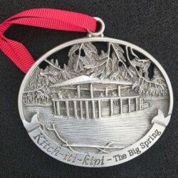 Kitch-ti-kipi  The Big Spring